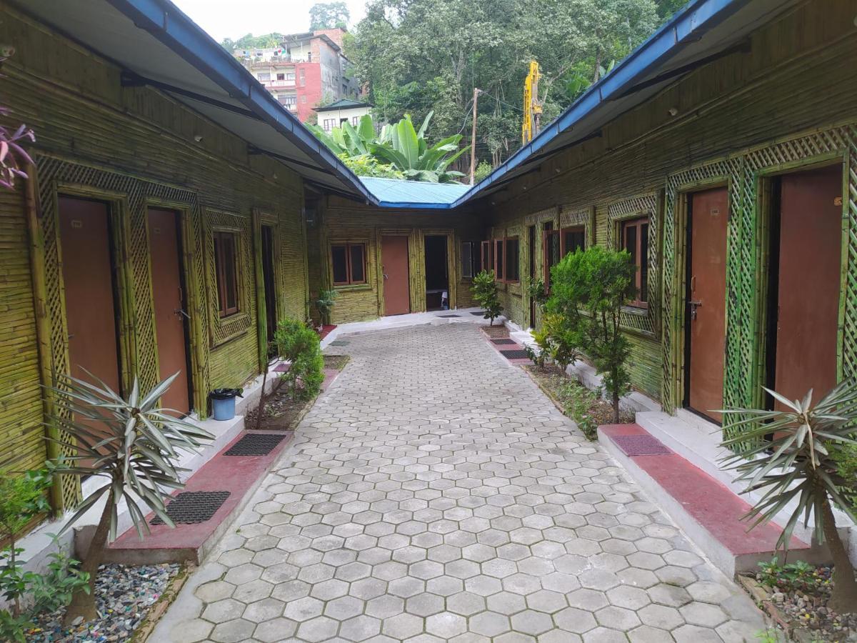 Hotel New Bamboo Palace Gorkha Экстерьер фото